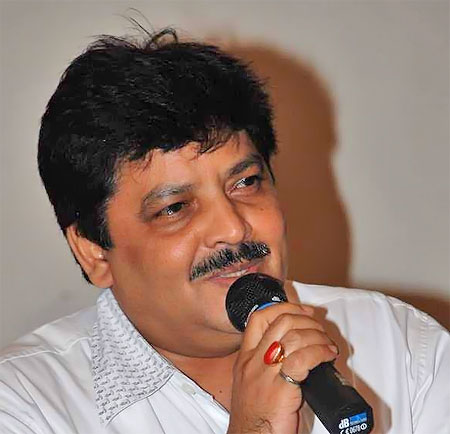 Udit Narayan