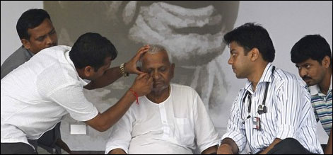 anna hazare