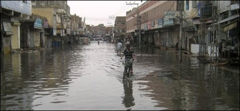 حیدرآباد : موسلا دھار بارش، نشیبی علاقے زیر آب
