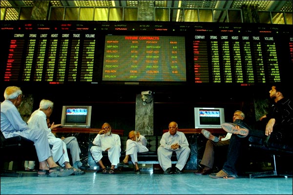 کراچی اسٹاک ایکسچینج میں ٹریڈنگ کے دوران شدیدمندی
