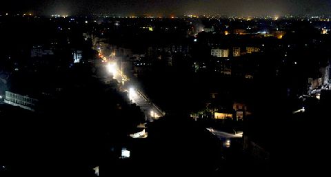 کراچی میں 10 سے 12 گھنٹنے کی لوڈ شیڈنگ