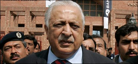 پی سی بی کے چیئرمین اعجاز بٹ دبئی سے وطن واپس پہنچ گئے