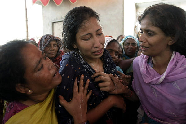 خواتین کو جلانے کا عمل