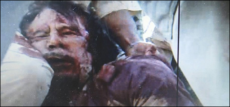 لیبیا کے سابق حکمران قذافی کی خفیہ تدفین کا فیصلہ