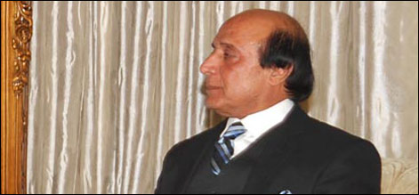 شہباز شریف کواعتماد کا ووٹ لینے کیلئے کہہ سکتاہوں۔ لطیف کھوسہ