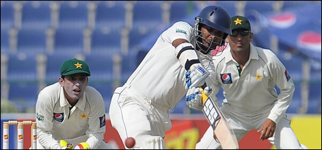 ابوظبی ٹیسٹ: سنگاکارا پاکستان کی فتح کی راہ میں حائل
