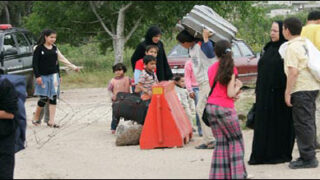 Syrians flee
