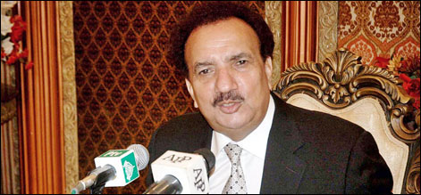 اجمل قصاب دہشتگرد ہے سزائے موت دینی چاہئے۔ رحمان ملک