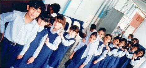 عید کی چھٹیوں کے بعد سرکاری دفاتر، بینک اور اسکول کھل گئے