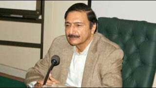 zaka ashraf