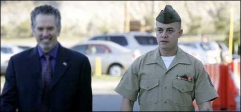 عراقی شہریوں کا قتل، فرائض سے غفلت برتنے کا الزام ثابت