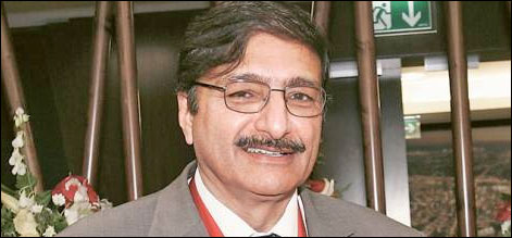 zaka ashraf