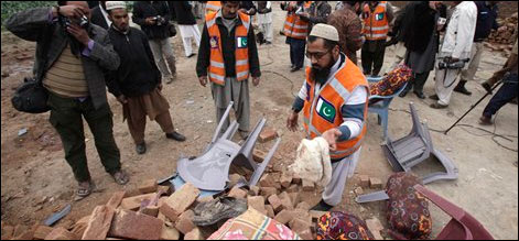 پارا چنار: مسجد کے باہرخودکش حملہ،26افرادجاں بحق،درجنوں زخمی