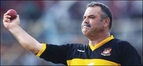 ڈیو واٹمور پاکستان ٹیم کے نئے ہیڈ کوچ ہونگے، انتخاب عالم