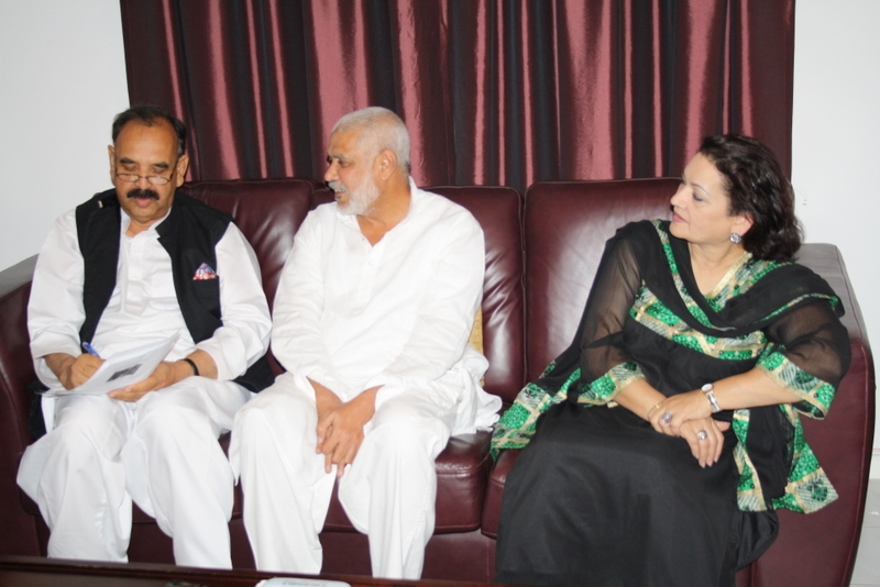 نامور شاعرہ مونا شہاب کے اعزاز میں ایک خوبصوت شام