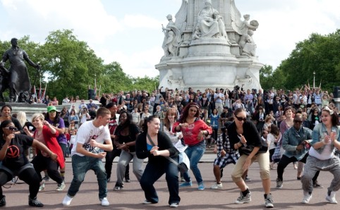 London Shakespeare Festival opened