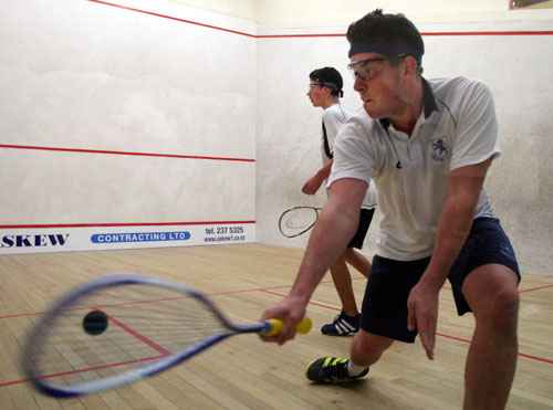 اسکواش کے فروغ کے لئے اقدامات کئے جا رہے ہیں، قمر زمان