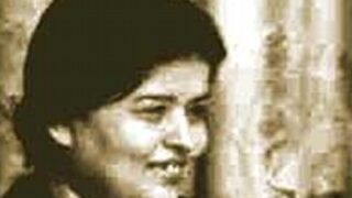 Sara naqvi