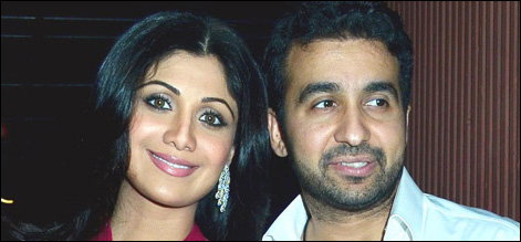 با لی ووڈ کی اداکارہ شلپا شیٹھی ماں بن گئیں