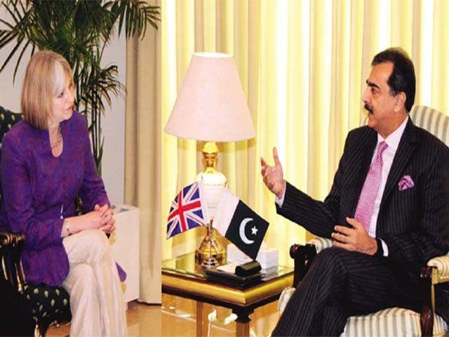 برطانیہ پاکستانیوں کیلئے ویزوں کا عمل آسان بنائے۔ گیلانی