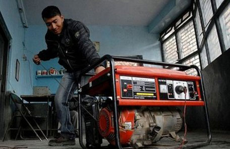 کراچی: سوا کروڑ روپے یومیہ کا پیٹرول اور ڈیزل لوڈشیڈنگ کے نام