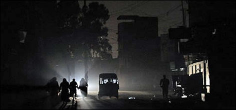 ملک میں بجلی کا شارٹ فال 4500 میگاواٹ ہو گیا