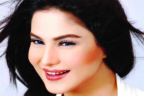 بھارت : میں اب ‘سنگل نہیں رہ سکتی : وینا ملک