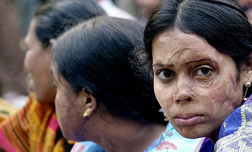 جب محافظ ہی لٹیرے بن جائیں تو؟