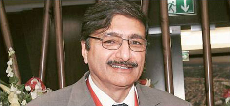 zaka ashraf