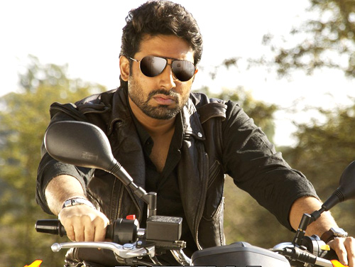 دھوم 3،عامرکی طرح ابھیشیک کو بھی ہیراسٹائل کی فکر