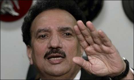 ہڑتالی ڈاکٹرز کے ساتھ مذاکرات کرنے چاہیئے،رحمن ملک