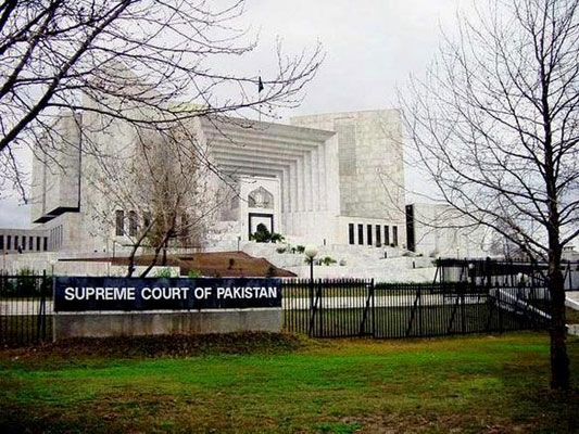 سپریم کورٹ : توہین عدالت ایکٹ کیس کی سماعت