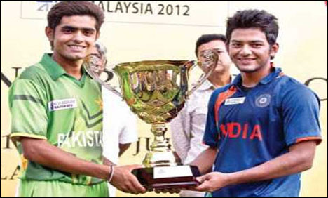 پاکستان انڈر 19 کرکٹ ٹیم ایشیا کپ جیتنے کے بعد وطن واپس پہنچ گئی