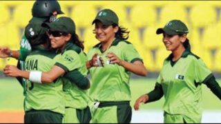 Pak women team