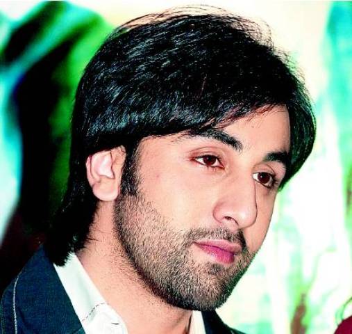 سگریٹ نوشی کی سزا ، رنبیرکپور کو بھی 200 روپے جرمانہ