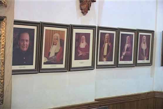 لاہور ہائیکورٹ، ریٹائرڈ ججوں کی تصاویر بنانے والا جہادی نکلا
