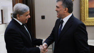 Gül Receives Shahbaz Sharif