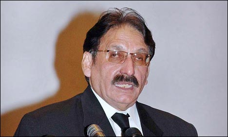 انسانی حقوق والے آ گئے تو سب کی بدنامی ہو گی: چیف جسٹس