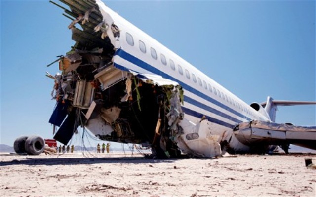 روس میں چھوٹا طیارہ گر کر تباہ ، 10 افراد ہلاک