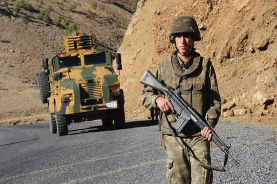 Turkish soldiers