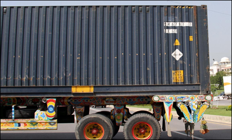 پشاور: اہم عمارتوں کوجا نے والے راستے بند کر دیئے گئے