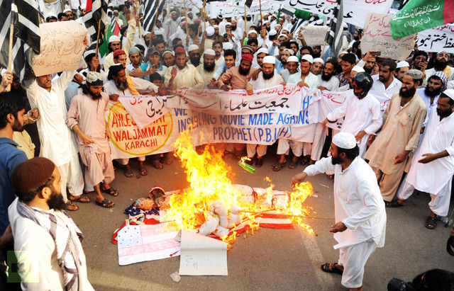 گستاخانہ فلم کیخلاف ملک گیر احتجاجی مظاہرے جاری