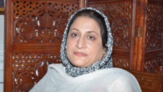 shah bano mir