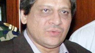 Dr Ishrat al Abad
