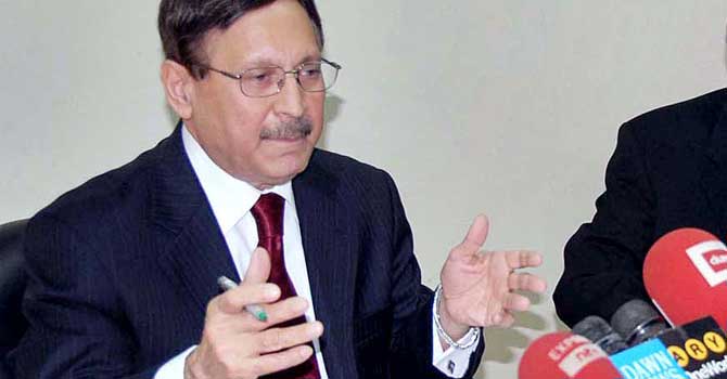 سوئس خط کا مسودہ آئین کے آرٹیکل 178 کے مطابق نہیں: سپریم کورٹ