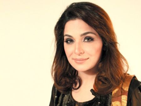 اداکارہ میرا ملالہ یوسف زئی کی صحت یابی پر نوافل ادا کریں گی