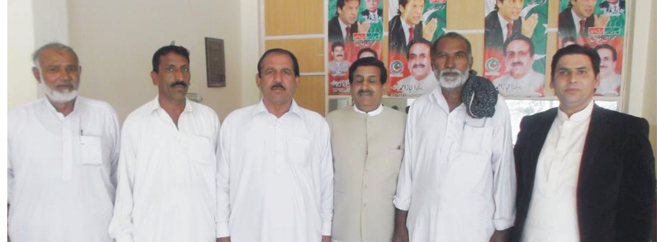 محمد شبیر اور محمد ارشد ، سابق صوبائی وزیر چودھری اعجاز احمد آف میانہ چک کی حمایت کرتے ہوئے