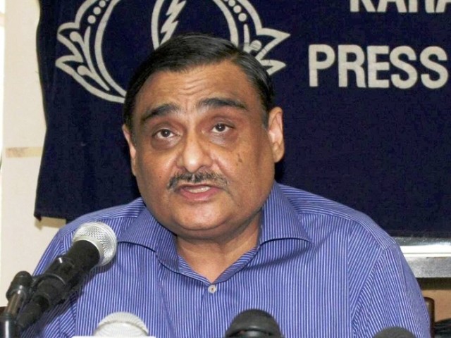 سیکریٹری پٹرولیم کی سی این جی کا مسئلہ حل کرانے کی یقین دہانی