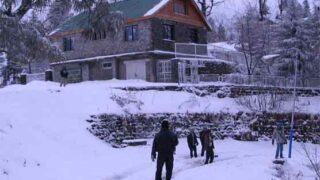 Paskistan Snow Falling
