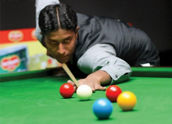 کراچی میں اسنوکر کے عالمی چیمپین آصف کے اعزاز میں عشائیہ